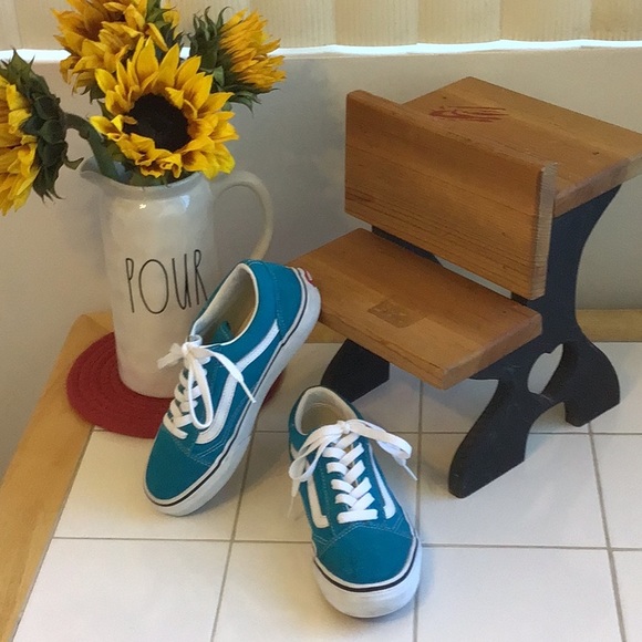 Vans Other - ‘Vans’ Old Skool Canvas/Suede Low Top Sneakers